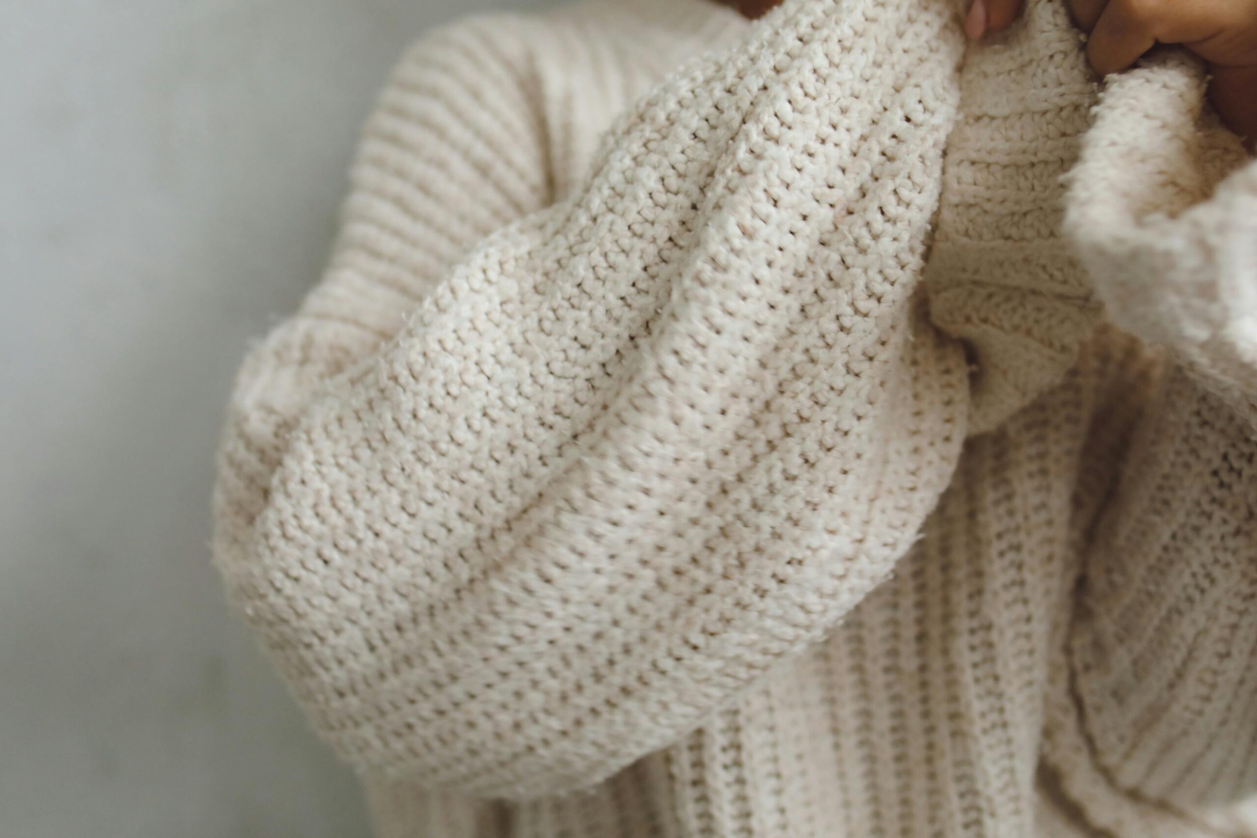 knitted hoodie manufacturer