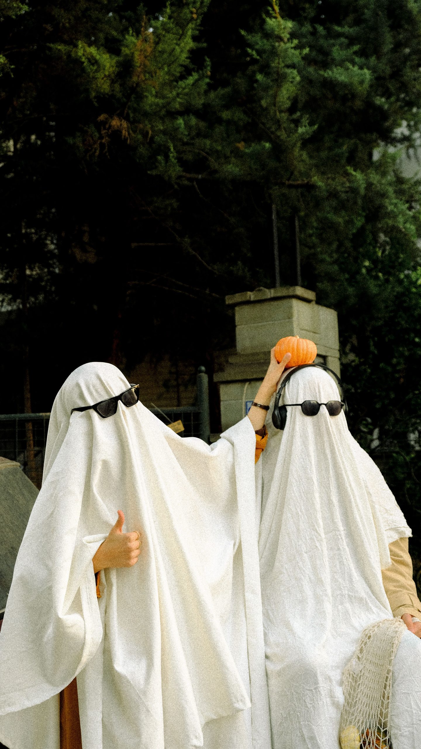 costume manufacturers